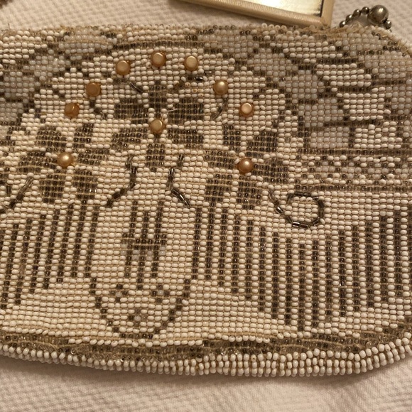 ANTIQUE beaded evening bag - Picture 3 of 10
